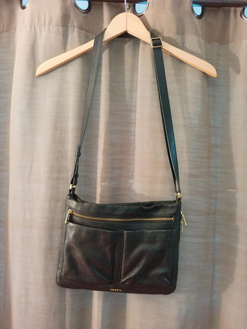 Women's Fossil Black Leather Adjustable Strap Purse With Pockets