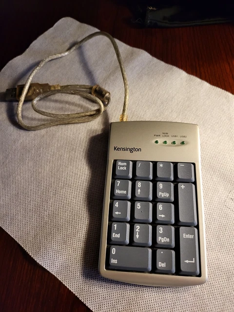 Kensington 33006 Pocket KeyPad w/ 2 Port USB Hub Wired USB Number Pad