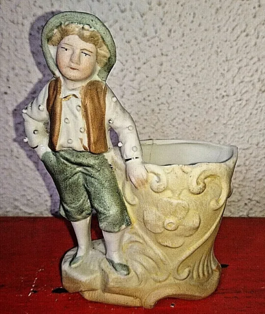 Ancien Figurine Vase Pyrogene Pot Allumette Porcelaine Biscuit Garcon
