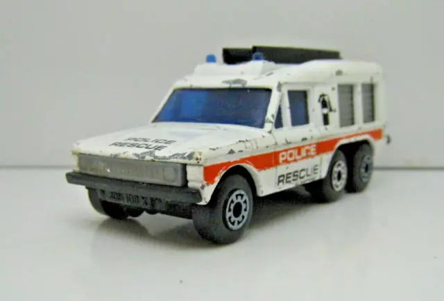 Matchbox Range Rover Carmichael Commando 6 Wheel Drive Police Rescue 1:64 88