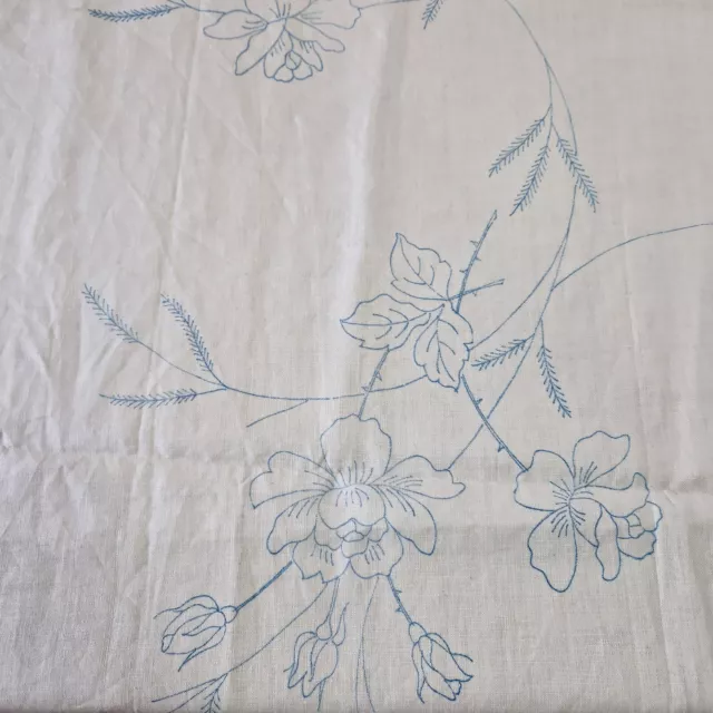 Vintage Tablecloth Transfer Printed to Embroider Linen Floral  1930s / 40's #168