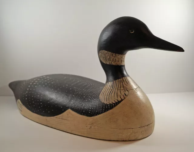 LIFE-SIZE COMMON LOON BIRD WOOD CARVING by FRANK FINNEY FOLK ART DECOY 3