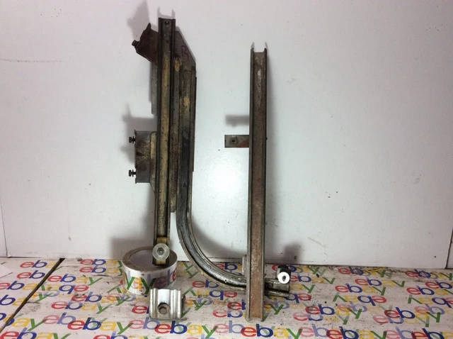1968 1969 1970 AMC AMX Javelin window track & guide set RIGHT PASSENGER DOOR d