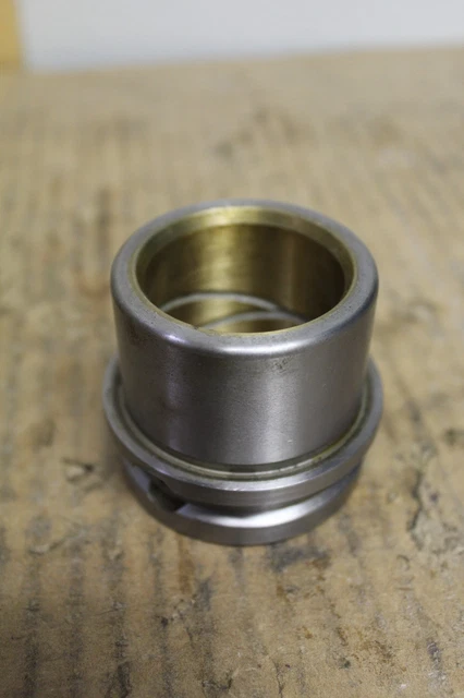 Danly 1-1/2" X 2" 1.5" Bushing Steel Guide Die Press Danly 1-1/2" X 2" 1.5" Bushing Steel Guide Die Press