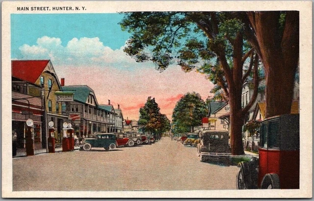 Vintage 1930s HUNTER, New York Postcard "MAIN STREET" Downtown Scene / Unused
