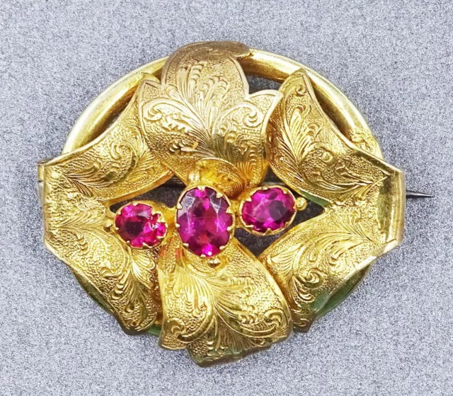 Vintage Art Nouveau Leaf Brooch 10ct Gold Plated & Ruby Red Rhinestones