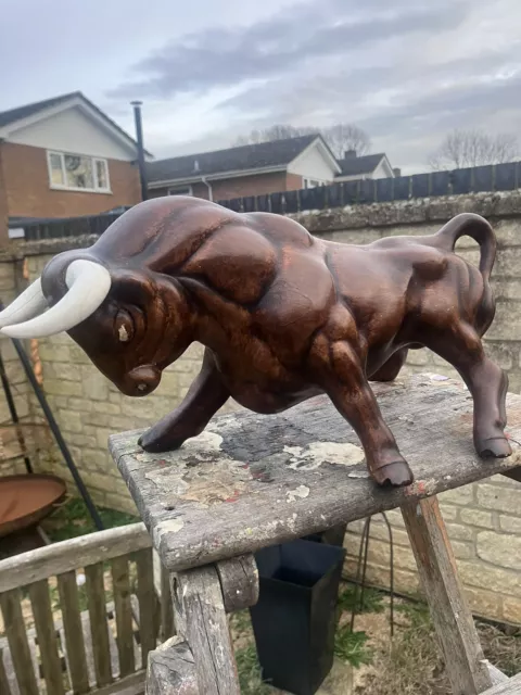 Vintage Ceramic Bull Sculpture Brown Art Pottery - Signed USA No.551 1960s’