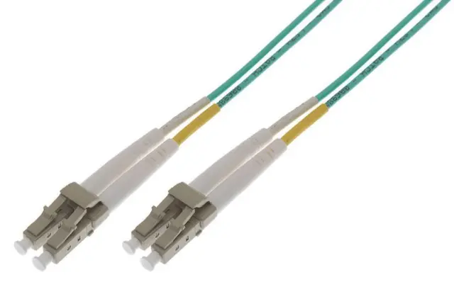 7 Meters Fiber Patch Cable Multimode QSFP + - 4SFP + - AOC Green