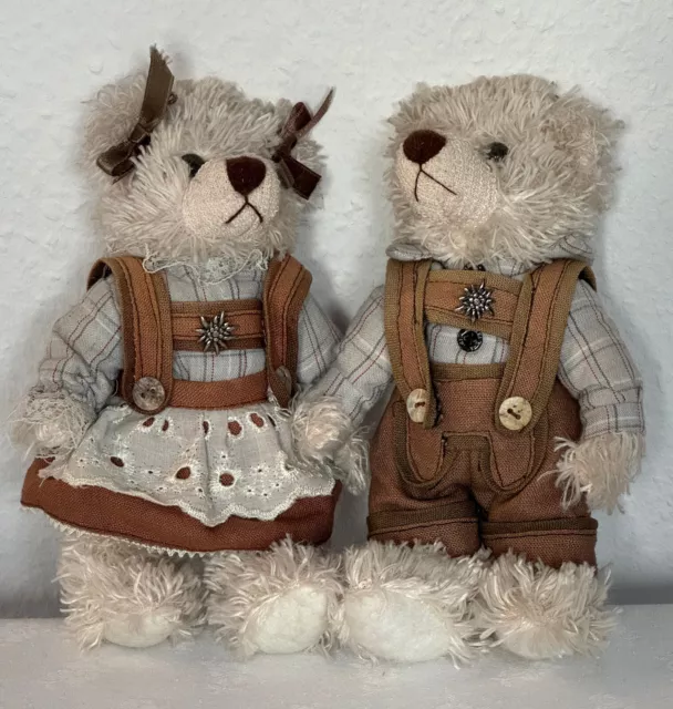 Teddy Frau und Mann Wandersachen Deko unbespielt