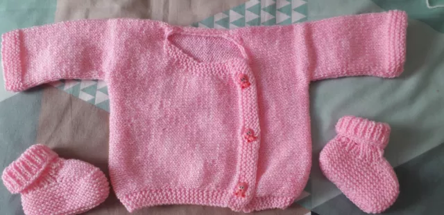 Layette tricotée main à vendre best sale