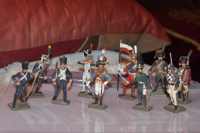 Lot De 23 Soldats De Plomb Starlux - Officier Du 3e Régiment De Napoléon - Occasion
