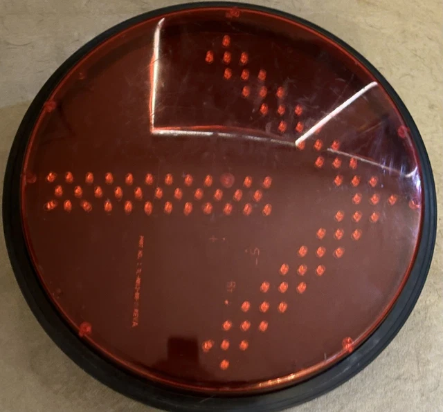 Leotek TSL-12RA-MF-A1 LED 12" Traffic Signal Arrow, Red