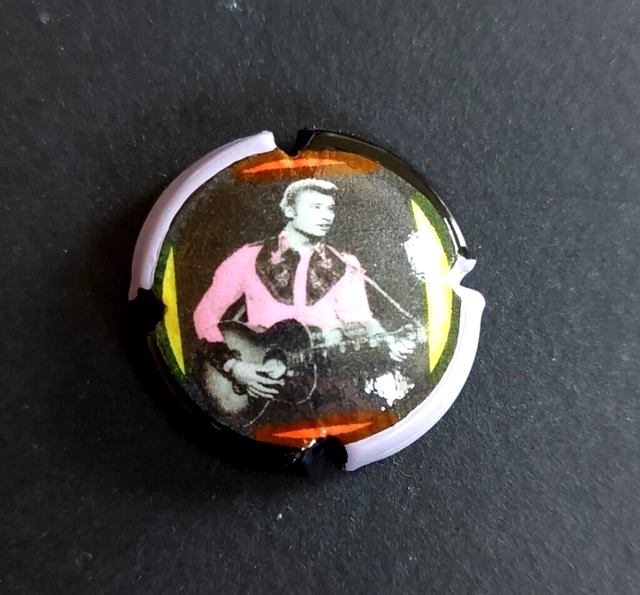 CAPSULE DE CHAMPAGNE JOHNNY HALLYDAY EUR 28,50 - FR
