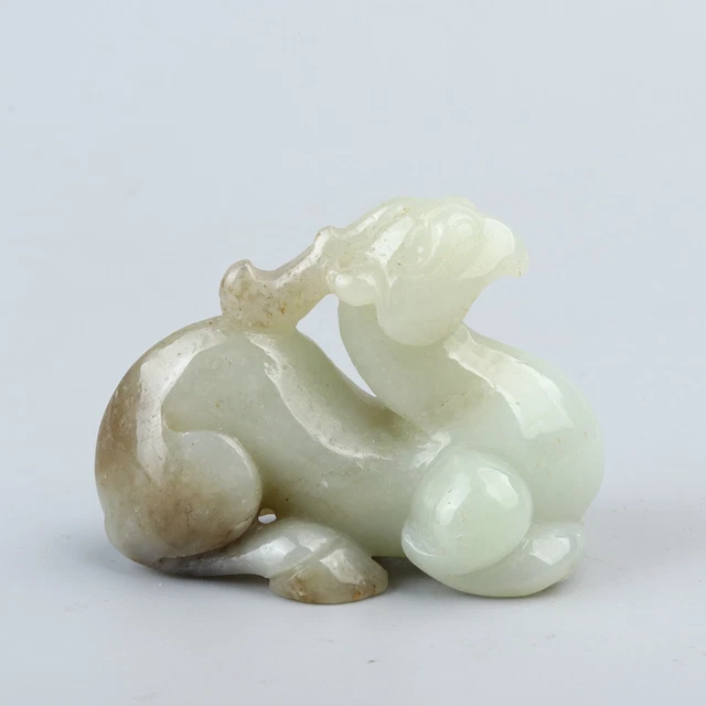Chinese Exquisite Hand-carved beast carving Hetian jade statue