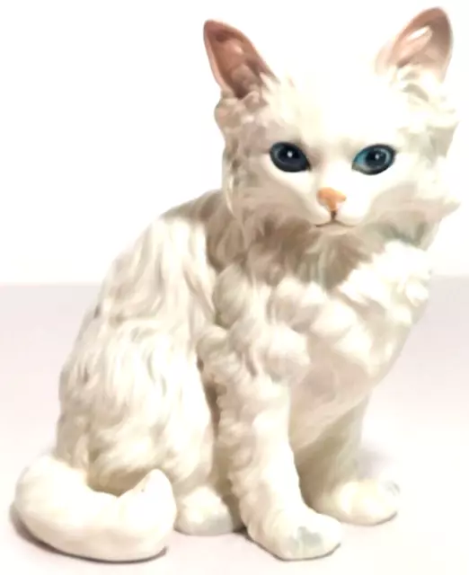 Vintage Lefton Exclusives Japan White Cat Figurine # H1514 Blue Eyes 5.5" Tall