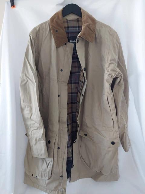 Barbour Lightweight Border Jacket/Coat Beige/Cream Men's Size Large Barbour Lightweight Border Jacket/Coat Beige/Cream Men's Size Large