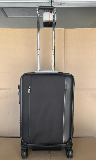 Tumi Arrive 3 International Dual Access 4 Wheeled Carry-On 25503960 Black $1650