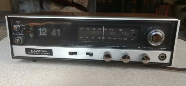 Vintage Lloyd's Multiplex Stereo With Flip Clock Model JJ—6954 Series 131A Testd