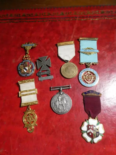 Seven Medals Inc. One Ww1 . Cannot Read Name On Medal Sorry.