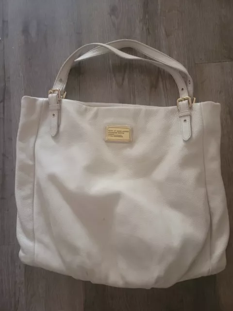 MARC by MARC JACOBS Classic Q Fran beige Pebbled Leather Tote Hobo Bag