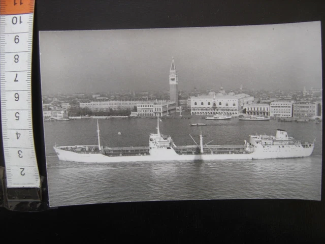 Photo Postcard Women Boat Kids Landscape Fashion Vintage 50/60s