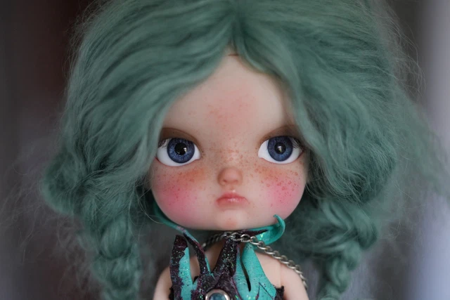 Poupée BJD OOAK Custom OB11 – Tenue Complète – Pièce Unique Pour Collectionneur