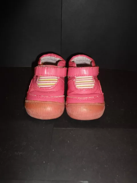 19 Paires De Chaussures Avec Scratch Rose Basket Tennis Pour Fille Bebe Chaussur