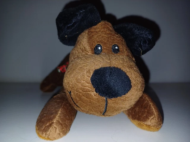 FUZZU Hundespielzeug „Earl The Squirrel“ Mit Quietscher – Robust, Griffig, Für Alle Rassen