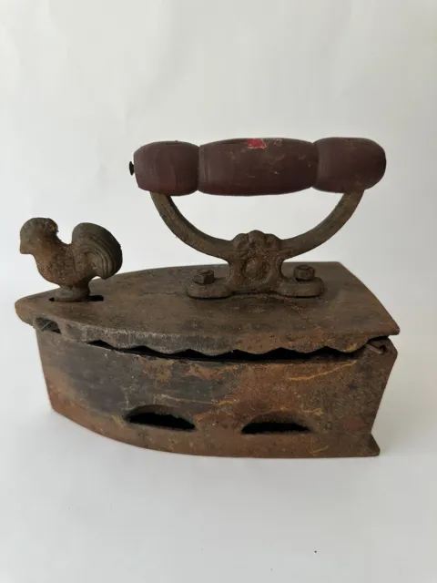 Vintage Cast Iron Sad Coal/Charcoal Iron Clothes Press With Rooster Latch