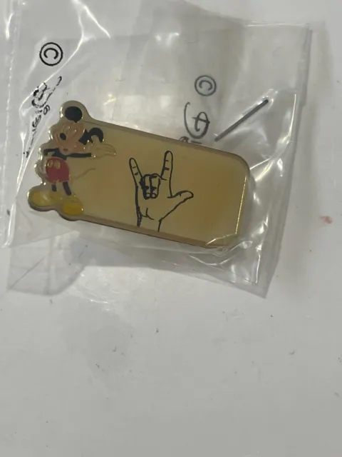 DISNEY Pin Mickey Mouse American Sign language I Love You ANTIQUE 1990s