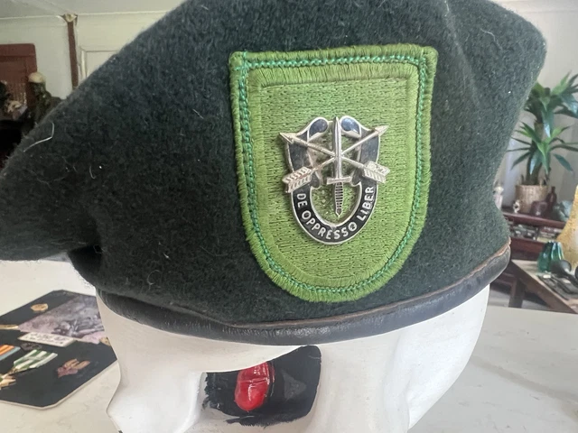 ORIGINAL VIETNAM WAR US 10th Special Forces Group Green Beret $550.00 ...