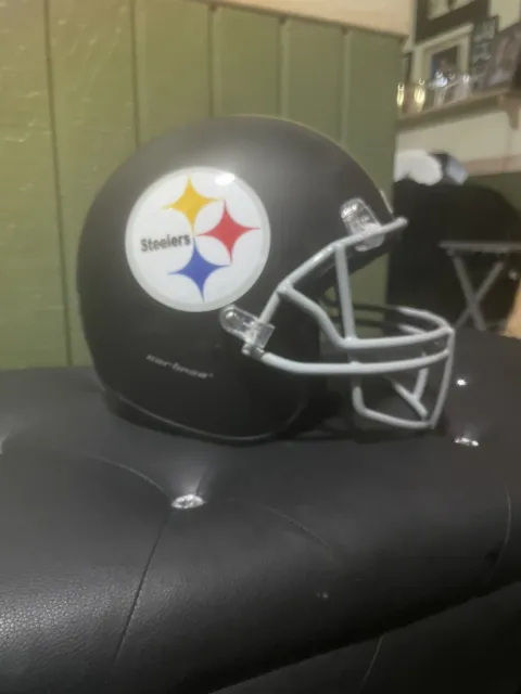 Pittsburgh Steelers NFL CUSTOM DOT MOTORCYCLE HELMETS.