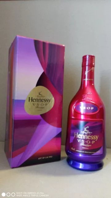 Cognac Hennessy  Privilege Nouvel An Chinois Art De Liu Wei 2021  Bouteille 70Cl