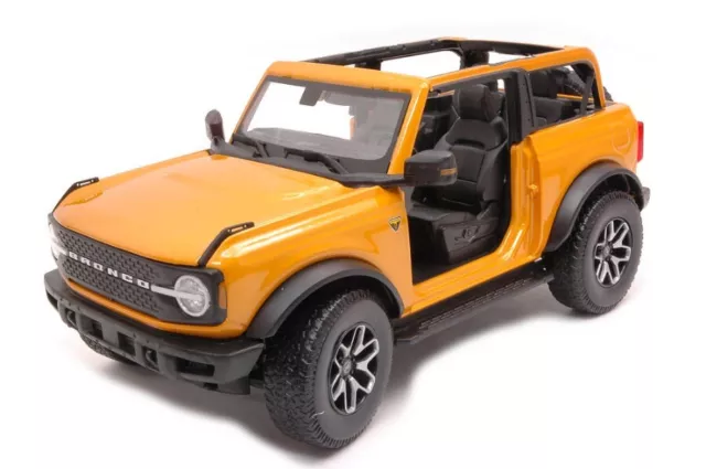 Modellino auto scala 1:18 Maisto modellismo statico jeep FORD BRONCO diecast