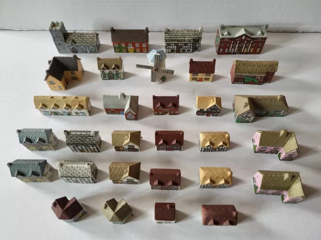 Wade Whimsey on Why Houses, 30 x houses.  only £199. L@@K.