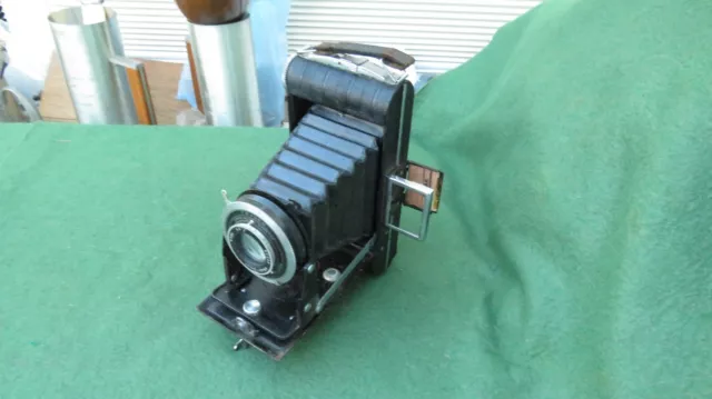 Vintage Kodak Six - 20 Junior Deluxe Folding Film Camera