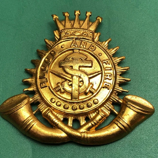 Insigne Original Casquette Manchester Regiment – 1er Bataillon Volontaires – Armée Britannique, Avant 1940