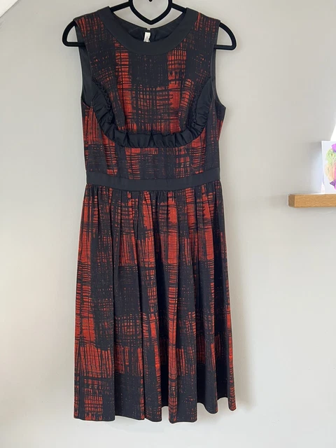 Prada Red & Black Dress Size 40