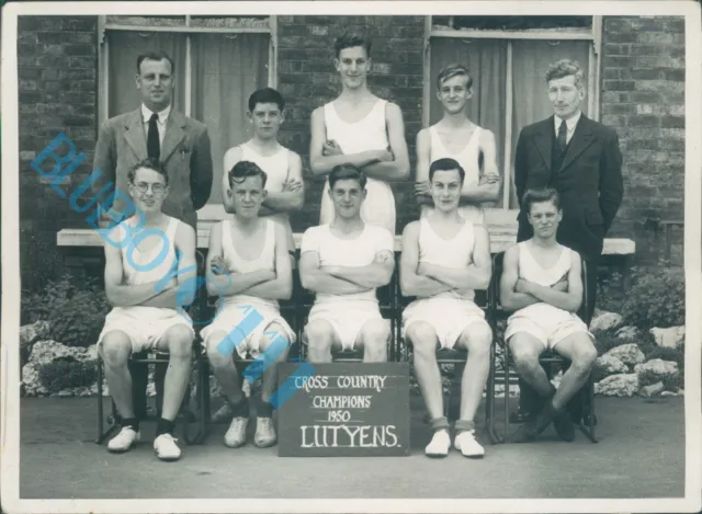 Lewes 8 Cross Country champions 1950 Lutyens Sports Group Photo  6.5 x 5 inches