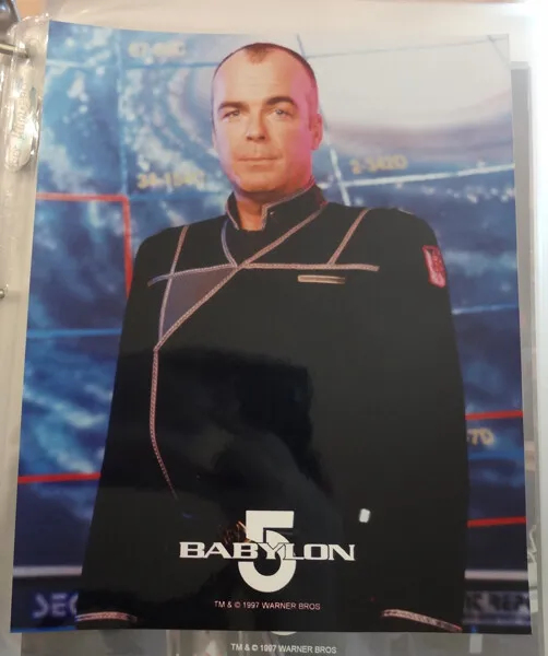 Babylon 5 Michael Garibaldi Jerry Doyle 8 x 10 Original Color Photo 1997 B5