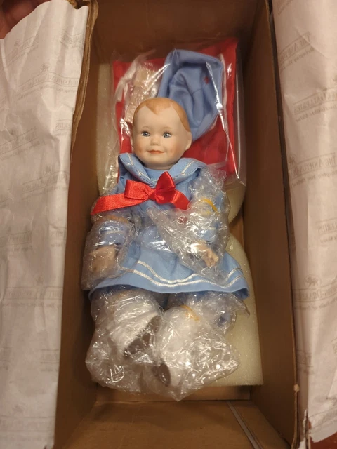Ashton Drake AMANDA #92038 Porcelain Doll Yolanda's Picture Perfect Babies Mini
