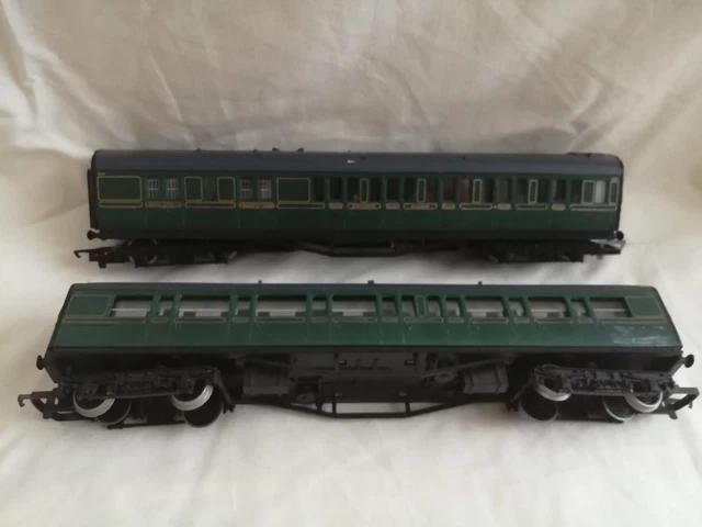 HORNBY 2 GREEN southern rail carriages £31.88 - PicClick UK