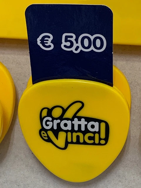 Insegna gratta e vinci plastica clip n.3