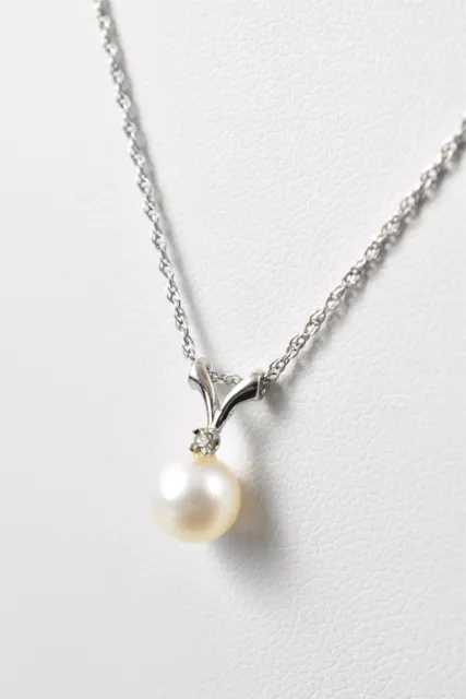 Solid White Gold Necklace with Flawless Pearl and Petite Diamond 14K 16"
