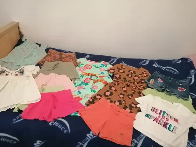 Large Bundle of  Girls Branded Quality Clothing 5-6yr Great Condition, 13 items