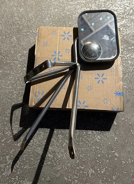 OEM 1975-1996 Ford Truck Towing  Camper Mirror RH Passenger  F100 F150 F250 F350