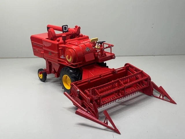 Moissonneuse Batteuse Case Ih 1/32 ? En Plastique