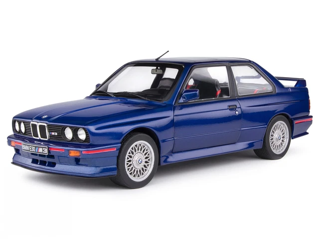 BMW e30 M3 Mauritius bleu metallic vehicule miniature S1801509 Solido 1:18