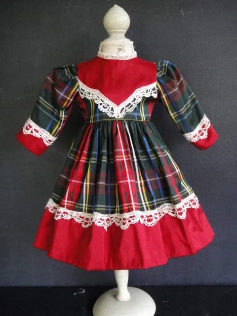 Robe Barbie lavande pour poupée mannequin de 29 cm (type Barbie), fashion royalty | Violette-créations