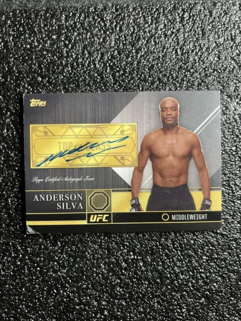 2016 Topps UFC Top of the Class Anderson Silva Auto